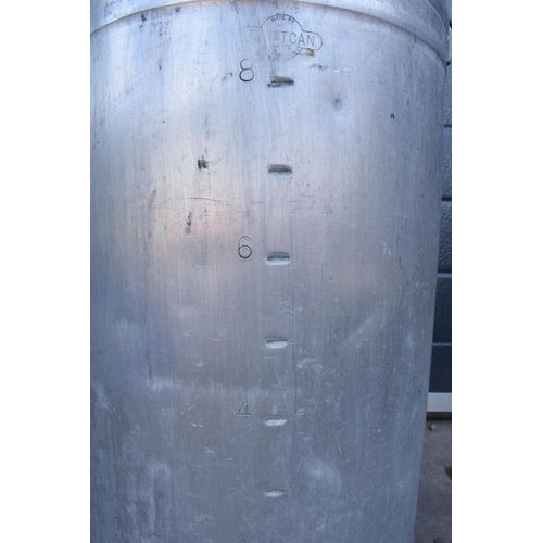 272 - A vintage aluminium milk churn made by Swiftcan for the Milk Marketing Board, 75cm tall.