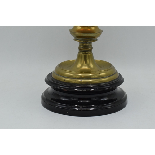 296 - An early 20th century brass oil lamp with etched yellow glass shade, 51cm tall, collection only.