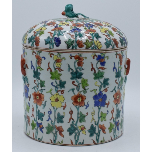 68 - A late 19th / early 20th century large Chinese Republic period lidded jar with enamelled decoration ... 