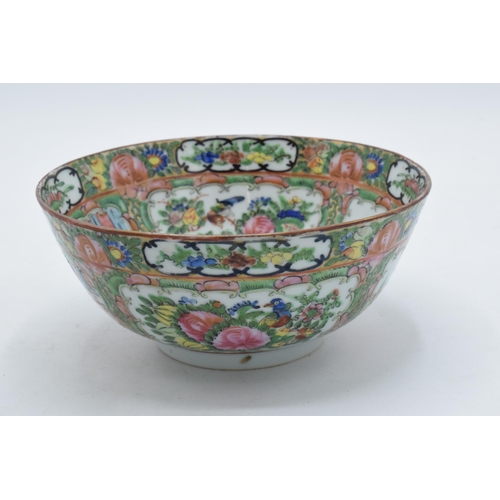 71 - A late 19th / early 20th century Cantonese Canton Famille Rose bowl, 15cm diameter, marks to base.