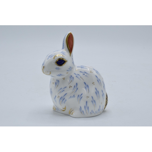 89 - Boxed Royal Crown Derby paperweight Snowy Rabbit, first quality with gold stopper.