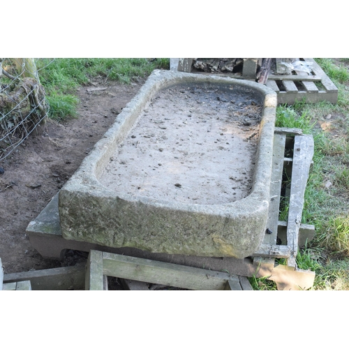 322 - A large 19th century sandstone salting trough / shallow sink with two rounded corners. Approximately... 