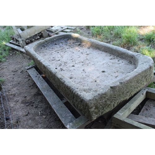 322 - A large 19th century sandstone salting trough / shallow sink with two rounded corners. Approximately... 