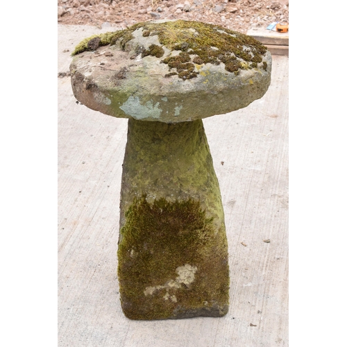 323 - Antique sandstone staddle stone with top. Approx 80cm tall and 53cm diameter.