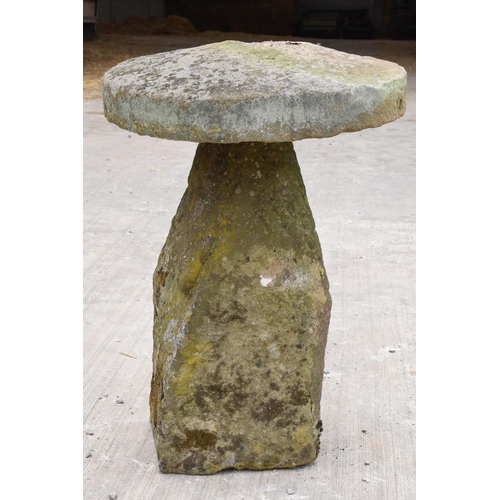 324 - Antique sandstone staddle stone with top. Approx 80cm tall and 58cm diameter.