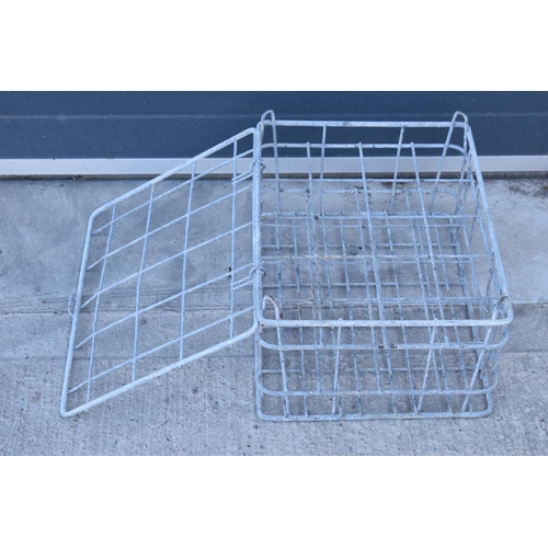 330 - A vintage 20th century galvanised bottle crate 'Wimpey' for 20 bottles, 46cm wide.