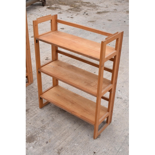 336 - A set of wooden collapsible / folding shelves, suitable for antiques fairs, car boots and markets et... 