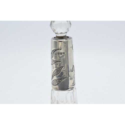 220U - Silver Art-Nouveau glass scent bottle engraved with floral decoration Birmingham 1903, 17cm tall.