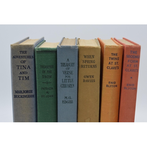 178 - Books: A collection of vintage books to include The Second Form at St Clares by Enid Blyton, The Twi... 