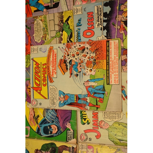 199 - DC / Marvel Comics: A collection of comics to include Detective No.352, The Flash No.143, Action Com... 