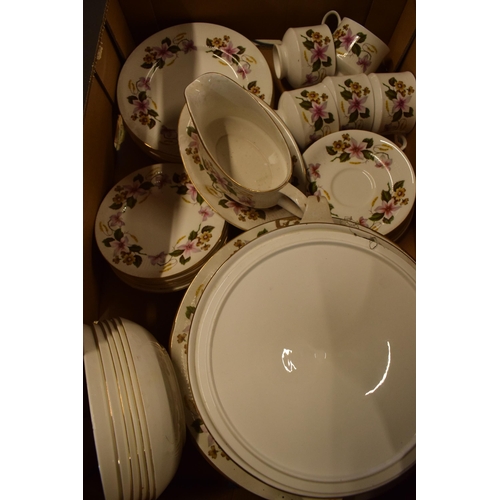 20G - A mixed collection of tea and dinner ware of varying ages and varying decoration (Qty).