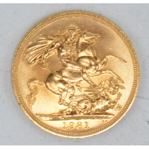 233 - Queen Elizabeth II 22ct gold full sovereign 1981.