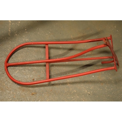 270 - A pair of vintage 20th century saddle / bridle hangers by Stubbs of England in a powder dip coated f... 