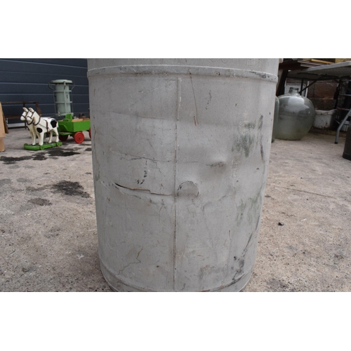 284B - Vintage milk churn with lid, 61cm tall, split to one side.