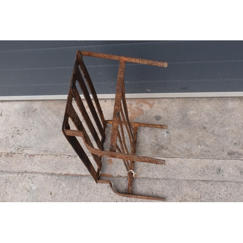 331 - Vintage metal fire grate, 54 x 38 x 31cm tall.