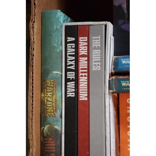 421 - A collection of mainly Warhammer books to include Warhammer Visions, Curse of the Wulfen, Warhammer ... 