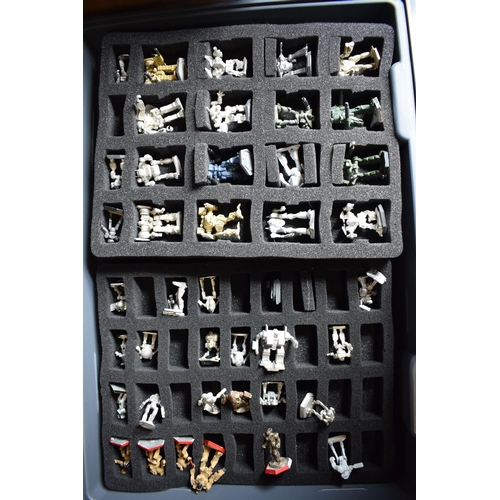 430 - A collection of mainly metal Warhammer figures of varying forms (Qty) in Games Workshop carry case (... 