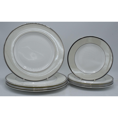 69 - Wedgwood Lustreware Oyster: 5 x 27cm dinner plates together with 5 x 20.5cm diameter side plates (10... 