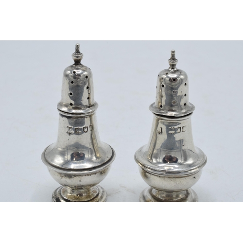 277 - Silver hallmarked salt and pepper shaker, London 1905, 48.3 grams.