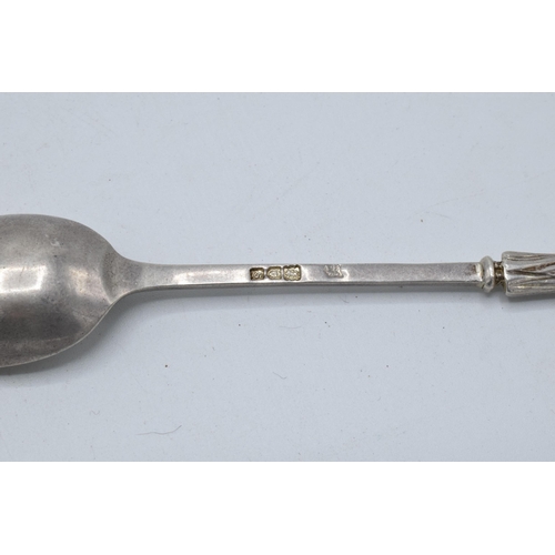 293 - A set of 6 silver Apostle tea spoons. 64.2 grams. London 1913.