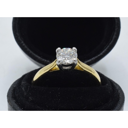 440 - 18ct gold diamond solitaire ring with approx 0.66ct of diamond, G/H colour, US1 clarity, UK size O, ... 