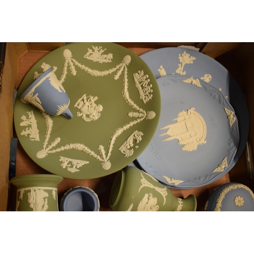 93 - A collection of Wedgwood Jasperware of varying colours such as blue, sage green and teal to include ... 