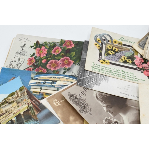 305 - A mixed collection of postcards to date from late 19th century with later examples too featuring a m... 