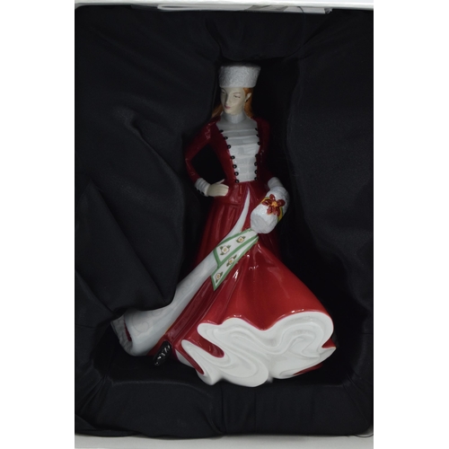 142 - Boxed Royal Doulton Pretty Ladies figure Christmas Day 2007 HN4911 with certificate and box.