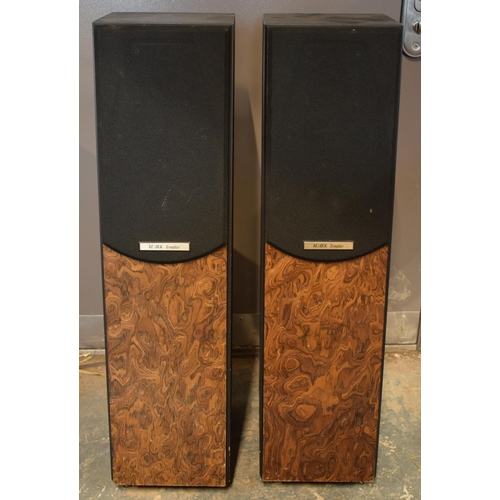 263 - A pair of Ruark Acoustics Templar freestanding speakers with wooden effect decoration, 74cm tall (un... 