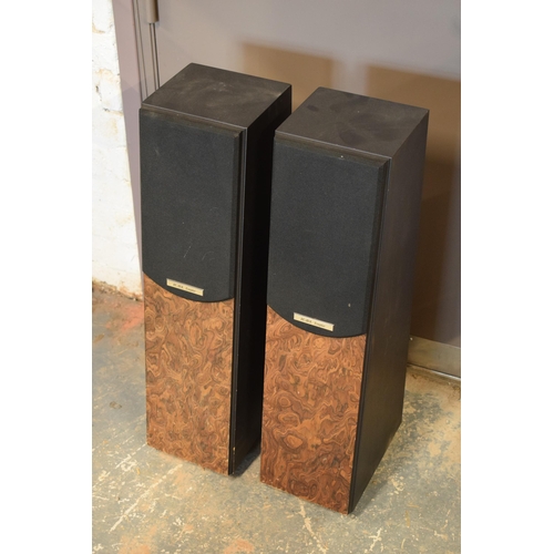 263 - A pair of Ruark Acoustics Templar freestanding speakers with wooden effect decoration, 74cm tall (un... 