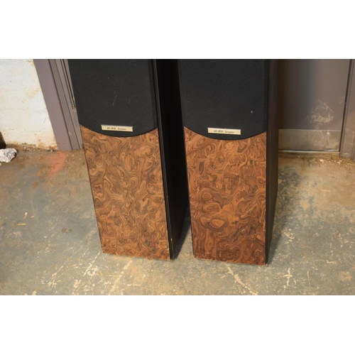 263 - A pair of Ruark Acoustics Templar freestanding speakers with wooden effect decoration, 74cm tall (un... 