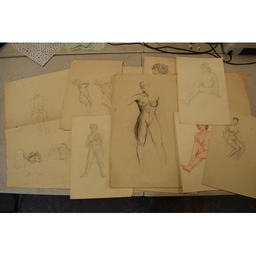 302 - Peter Ware / Amateur Nude Lady studies / sketches: An interesting collection of sketches of naked la... 