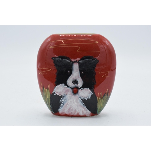 48 - Anita Harris Art Pottery limited edition vase of a Collie: produced in an exclusive edition of 25 fo... 