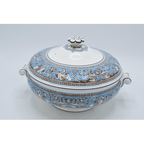 74 - Wedgwood Turquoise Florentine 26cm diameter vegetable tureen.