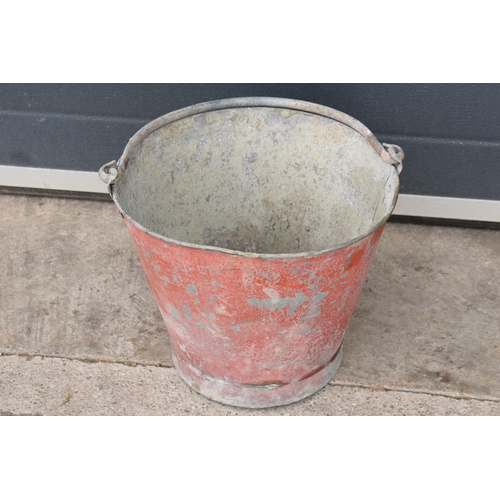 345 - Vintage metal fire bucket with swing-over handle painted red with 'FIRE' in black, 28cm tall with ha... 