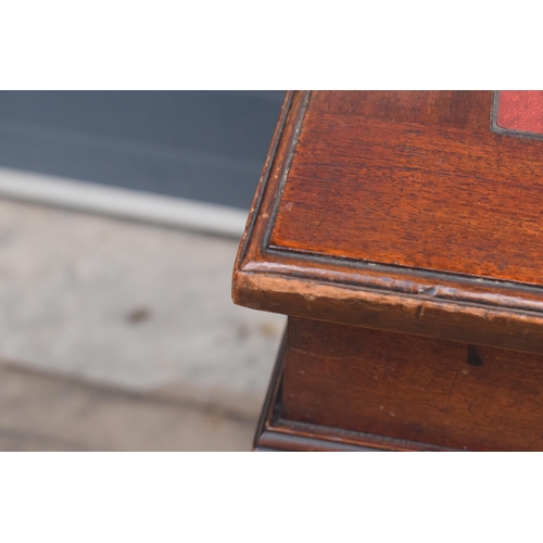 364A - Edwardian Davenport desk with red leather inset and imitation drawers to left-hand side. 92cm tall, ... 