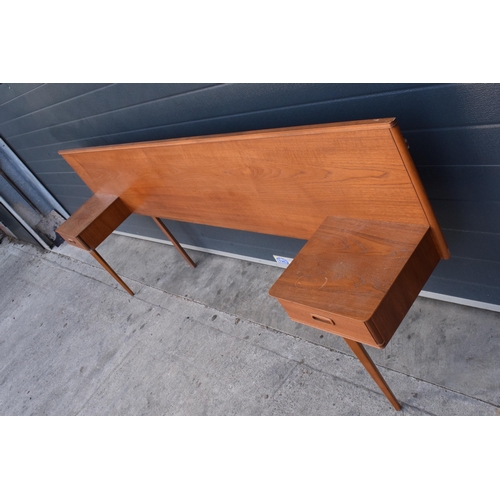 376 - Austinsuite mid century furniture double headboard flanked by bedside drawer / shelf. 232cm wide, 39... 