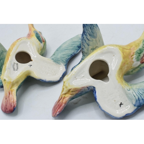 133 - Beswick Kingfisher wall plaques, both 729 (2).