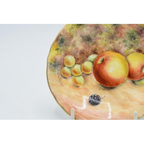 20 - A near pair of G. Delaney (former Royal Worcester artist) still-life fruit scene dishes (2), 12cm di... 