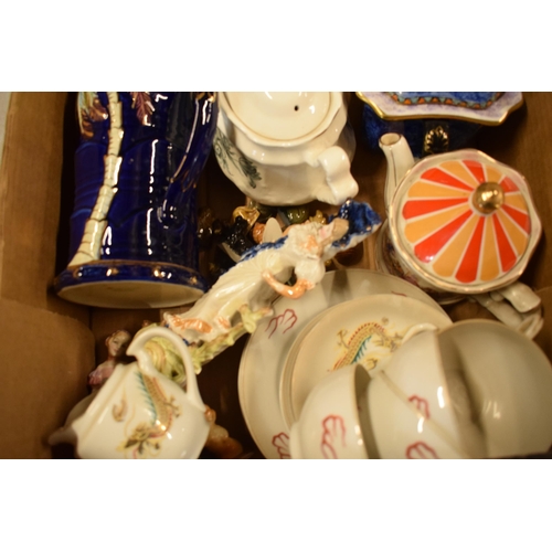 200 - A collection of pottery to include Sadler teapot, Wade whimsies, oriental tea ware, Beswick jug and ... 