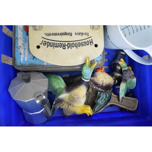 247 - A box of miscellaneous items to include kitchenalia, silver plated items and others (Qty).