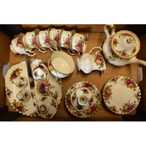 85C - Royal Albert Old Country Roses to include medium teapot, 6 cups, 6 saucers, 6 side plates, cruets, c... 