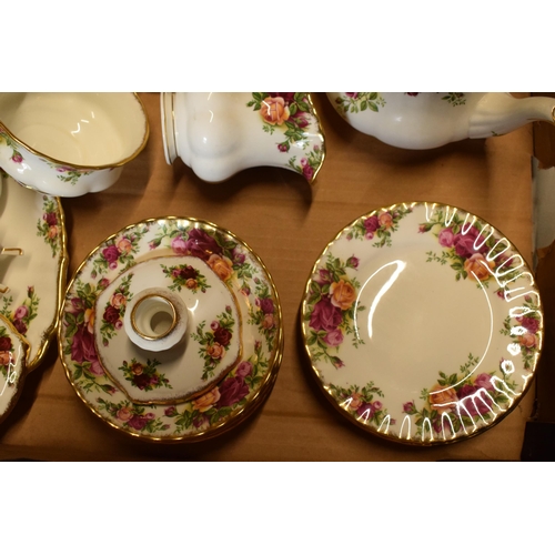 85C - Royal Albert Old Country Roses to include medium teapot, 6 cups, 6 saucers, 6 side plates, cruets, c... 