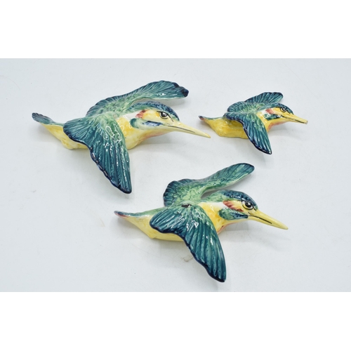 133A - Beswick Kingfisher wall plaques to include 729-1, 729-2 and 729-3 (last 2 af) (3).