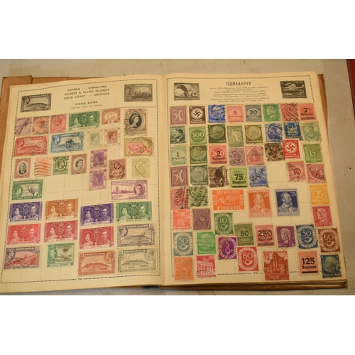 324 - World collection of stamps including Great Britian from Queen Victoria onwards includind 1d Penny Re... 