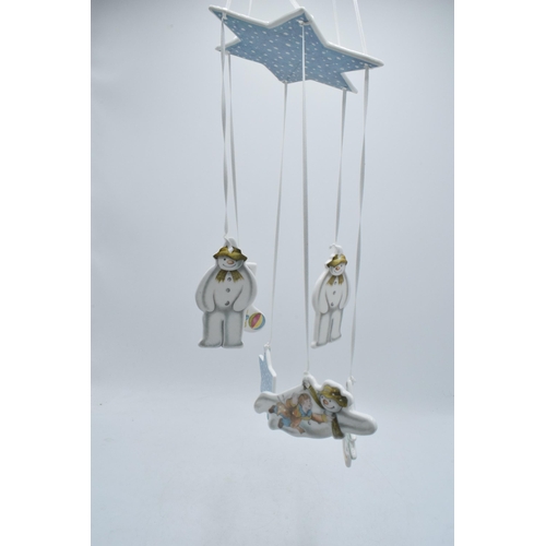 110A - Royal Doulton The Snowman Gift Collection Flying Snowman cot mobile with 6 hanging ornaments.