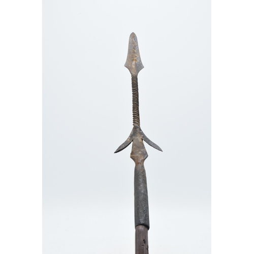 346 - 19th century wooden and barbed iron African fishing spear, 101cm long.