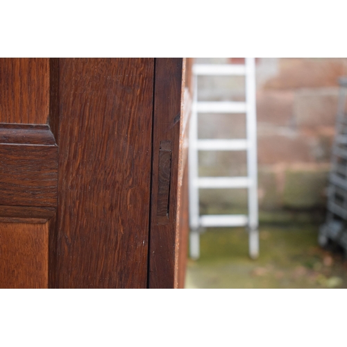 385A - Early to mid 20th century quality oak double wardrobe with 4 pull out drawers, 115 x 53 x 192cm tall... 