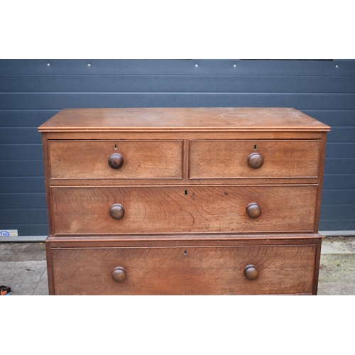 385B - 19th century mahogany 2 over 3 chest of drawers (splits into 2 sections), 113 x 58 x 117cm tall.