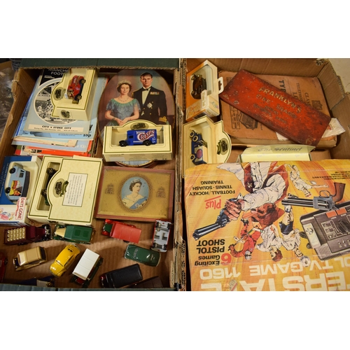 309A - A mixed collection of items to include Franklyn's Patience Game, Interstate Pistol TV Game, boxed to... 